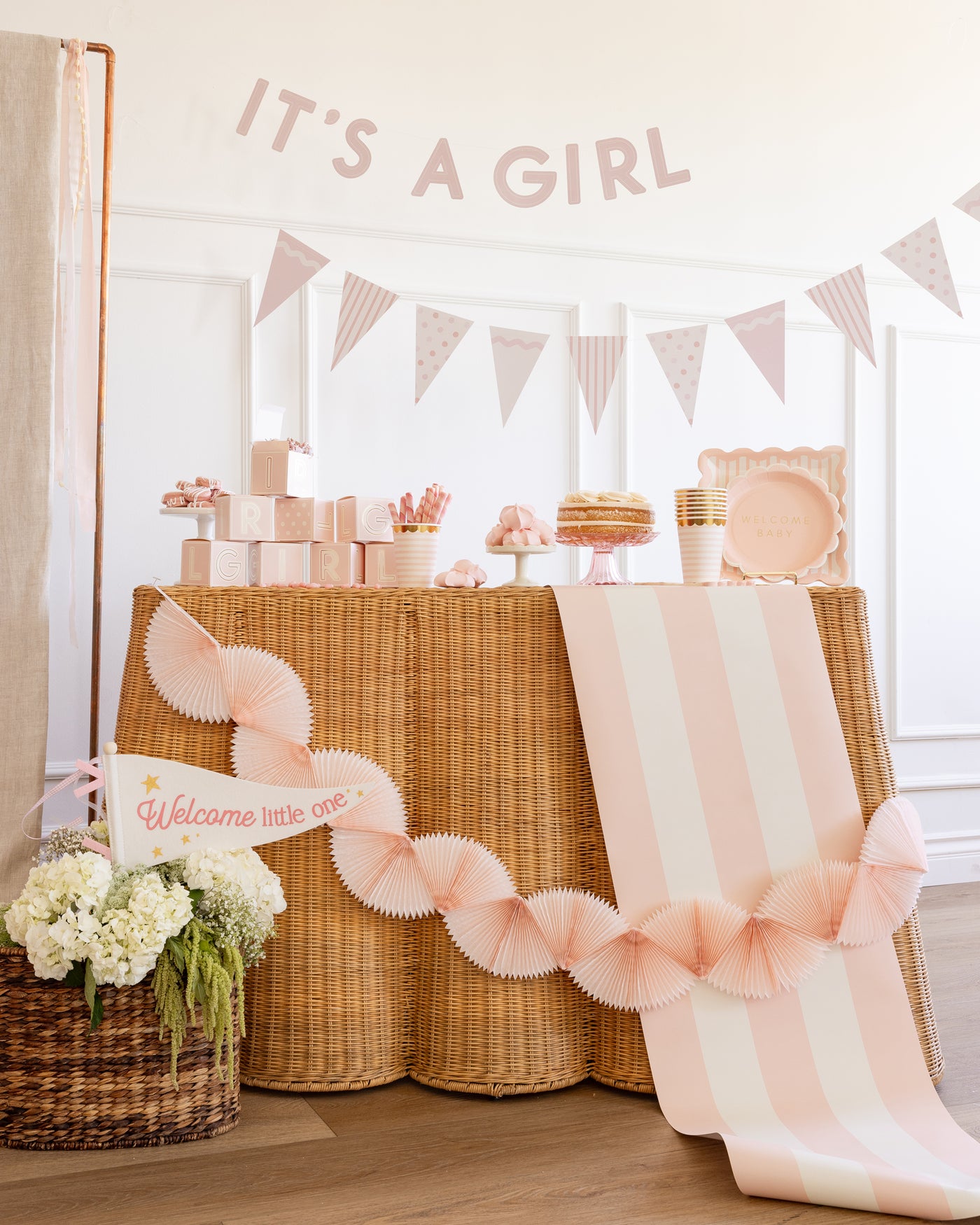 BAB1102 - Baby Pink Banner