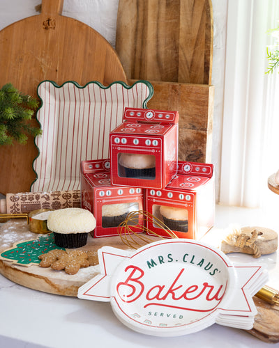 BAK1240 - Mrs Claus' Bakery Plate