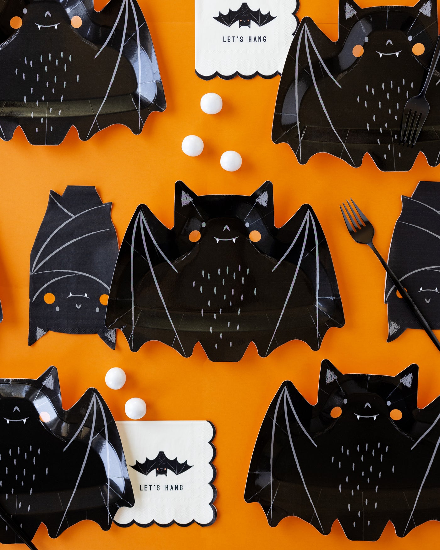 BAT1040 -  Freakin' Bats Bat Shaped Paper Plate