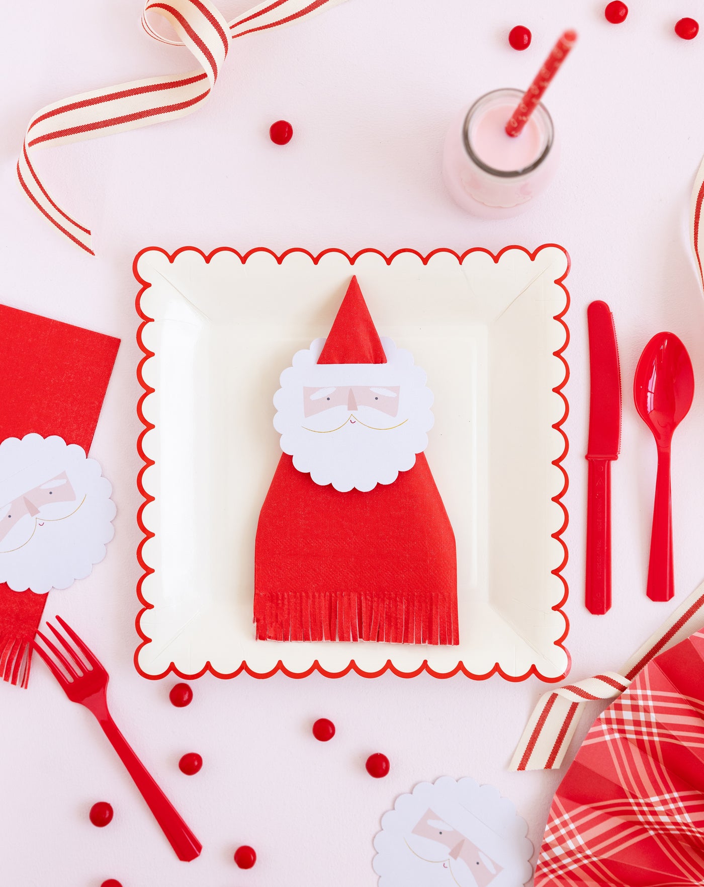 BEC1038 - Believe Santa Napkin Ring and Napkin Set