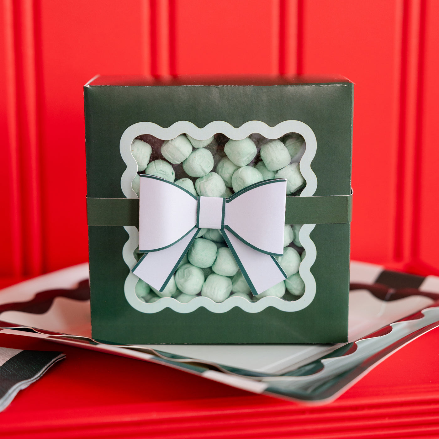 BOW1111 - Green Bow Ric Rac Cookie Box