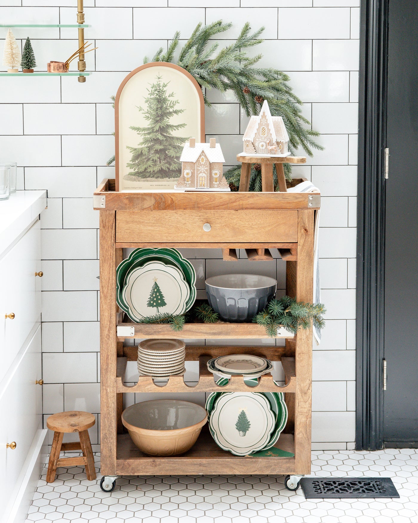 CHL1230 - Christmas Tree Bamboo Tray
