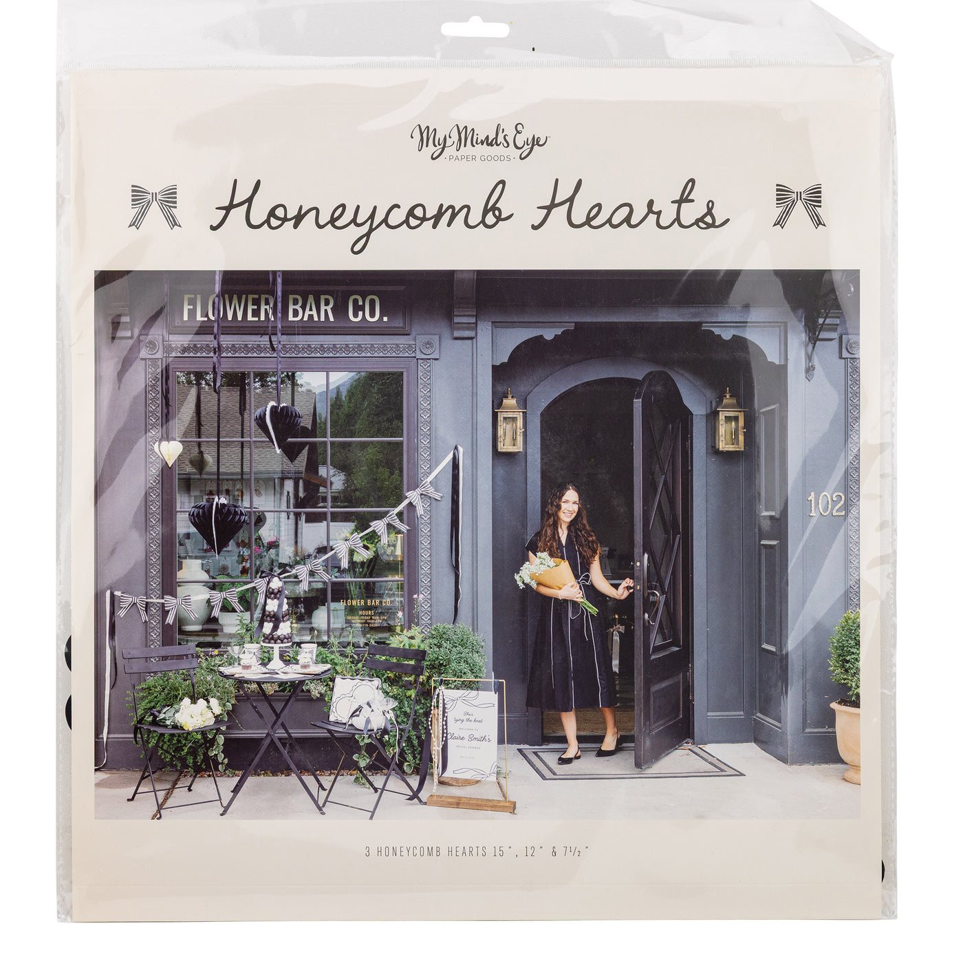 CLV1204 - Black and White Honeycomb Hanging Hearts