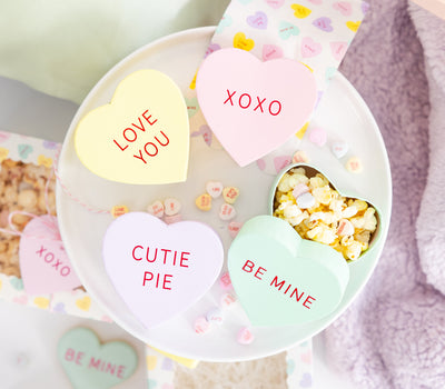 CVH1108 - Conversation Hearts Treat Box