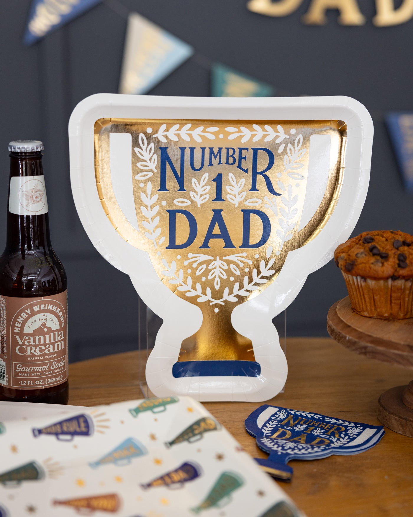 DAD1142 - Trophy Plate