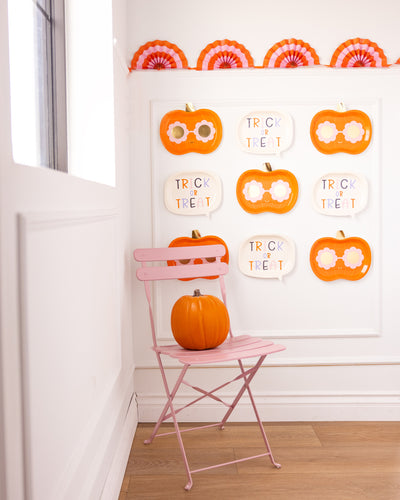 GVP1241 - Trick or Treat Word Bubble Shaped Paper Plate