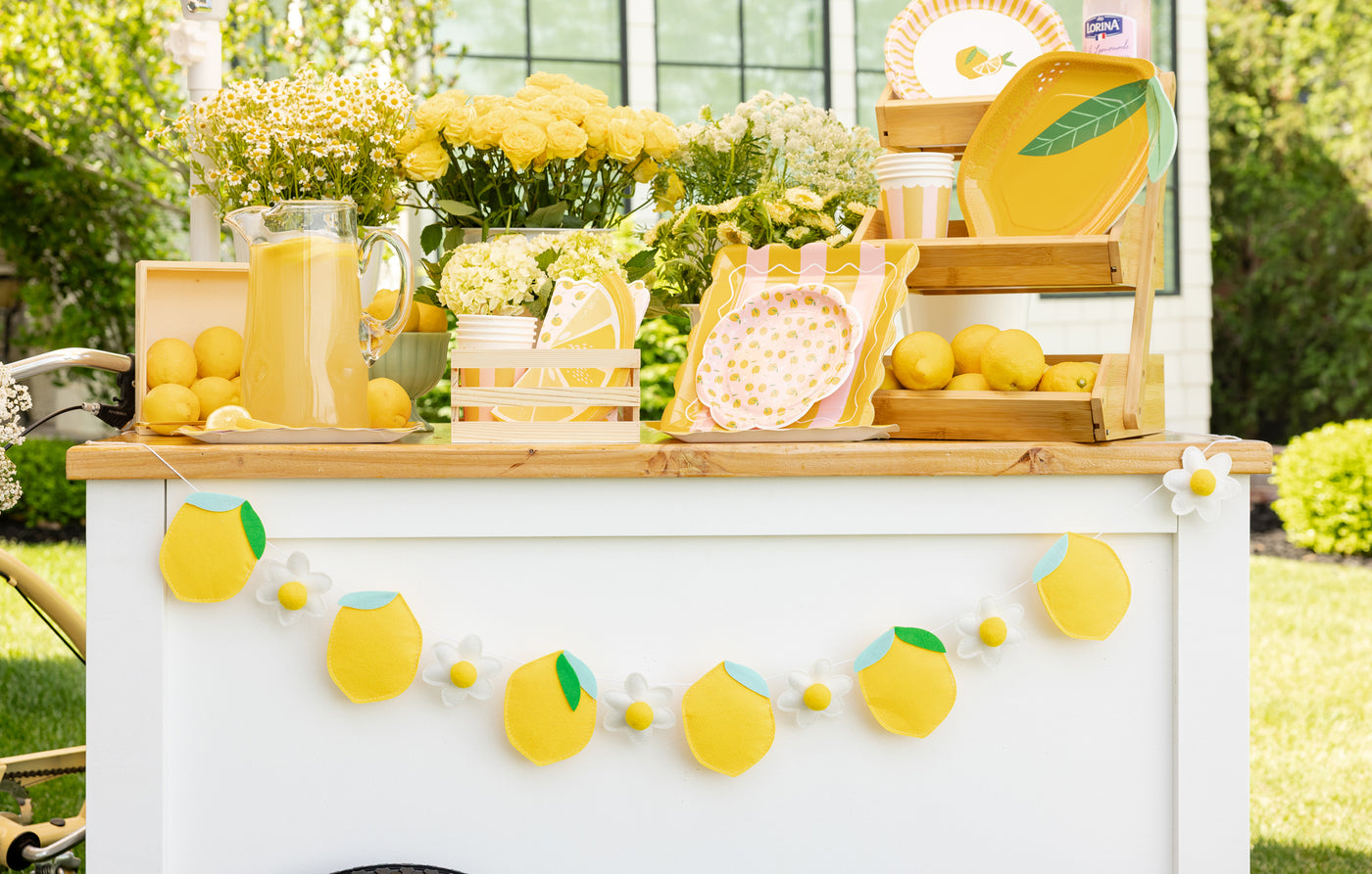 LEM1102 - Felt Lemon Banner