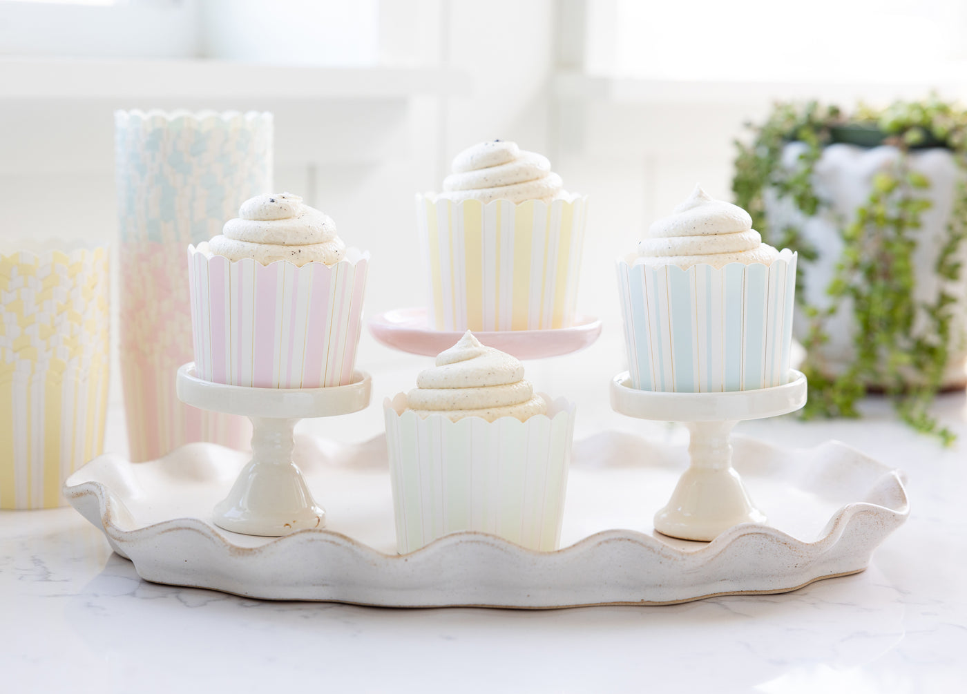 PLCC2093 - Foil Spring Pastel Stripe Baking Cup - 4 designs