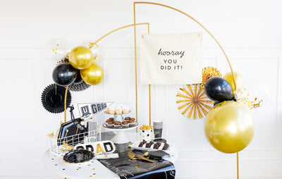 PLFN01 - Gold and White Party Fan Set