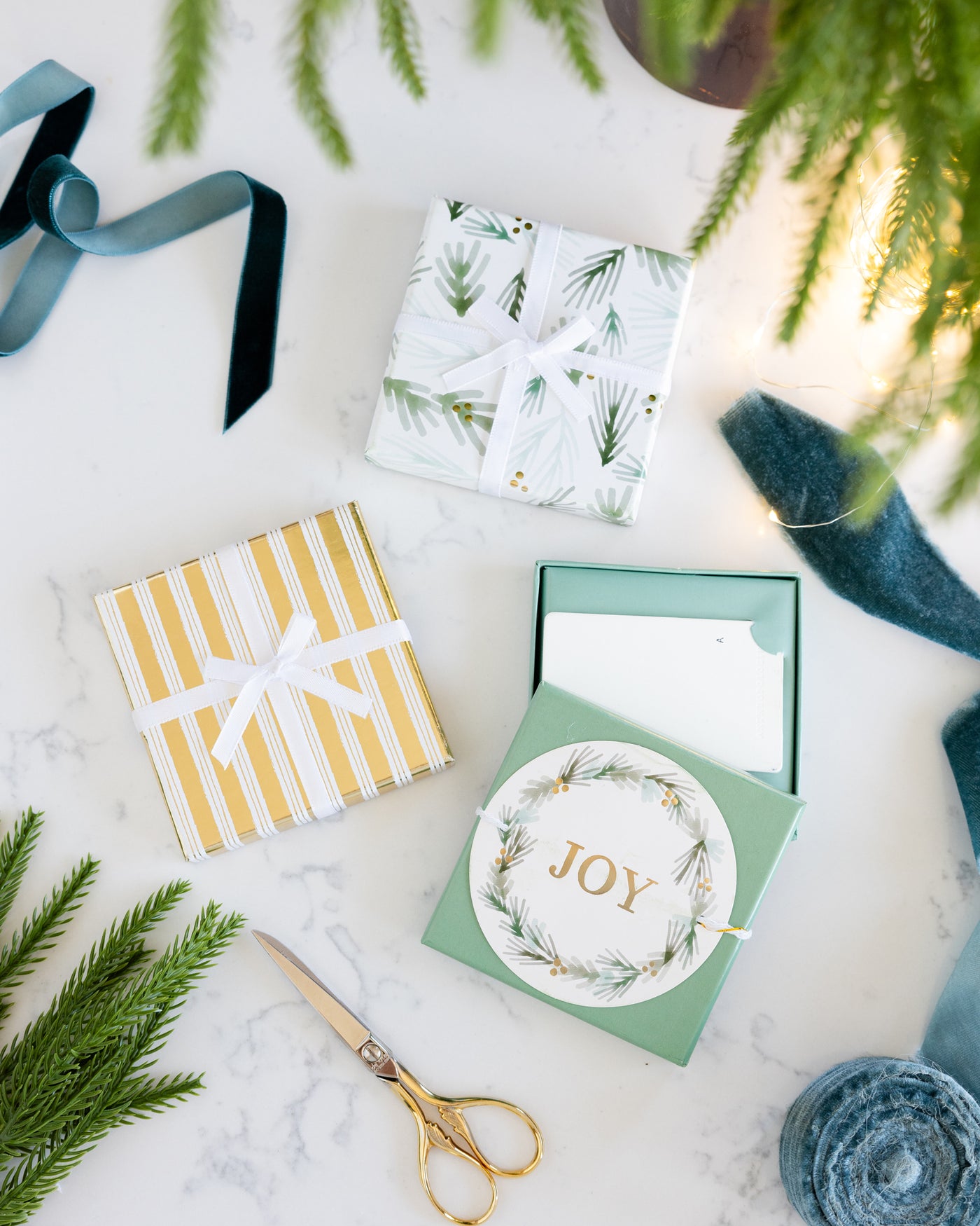 PLGC90 - Watercolor Pine Gift Card Holder Box Set