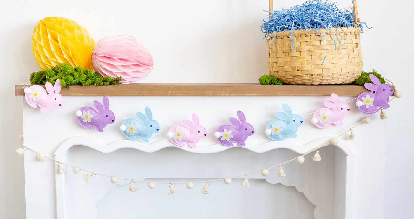 PLHB196 - Puffy Felt Bunny Banner