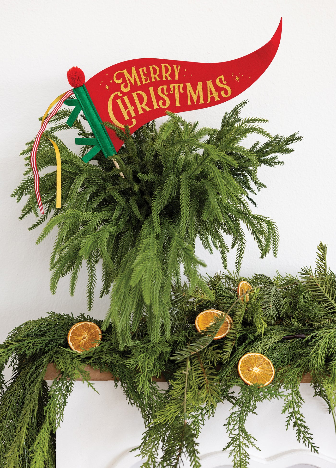 PLHB363 - Merry Christmas Felt Pennant Banner