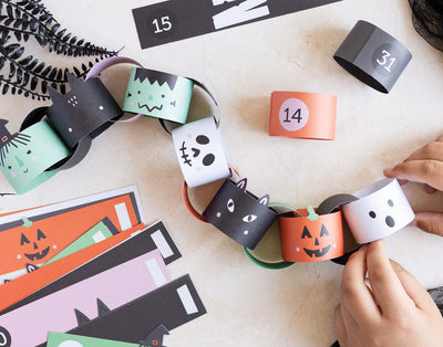 PLKC117 - Halloween Countdown Paper Chain