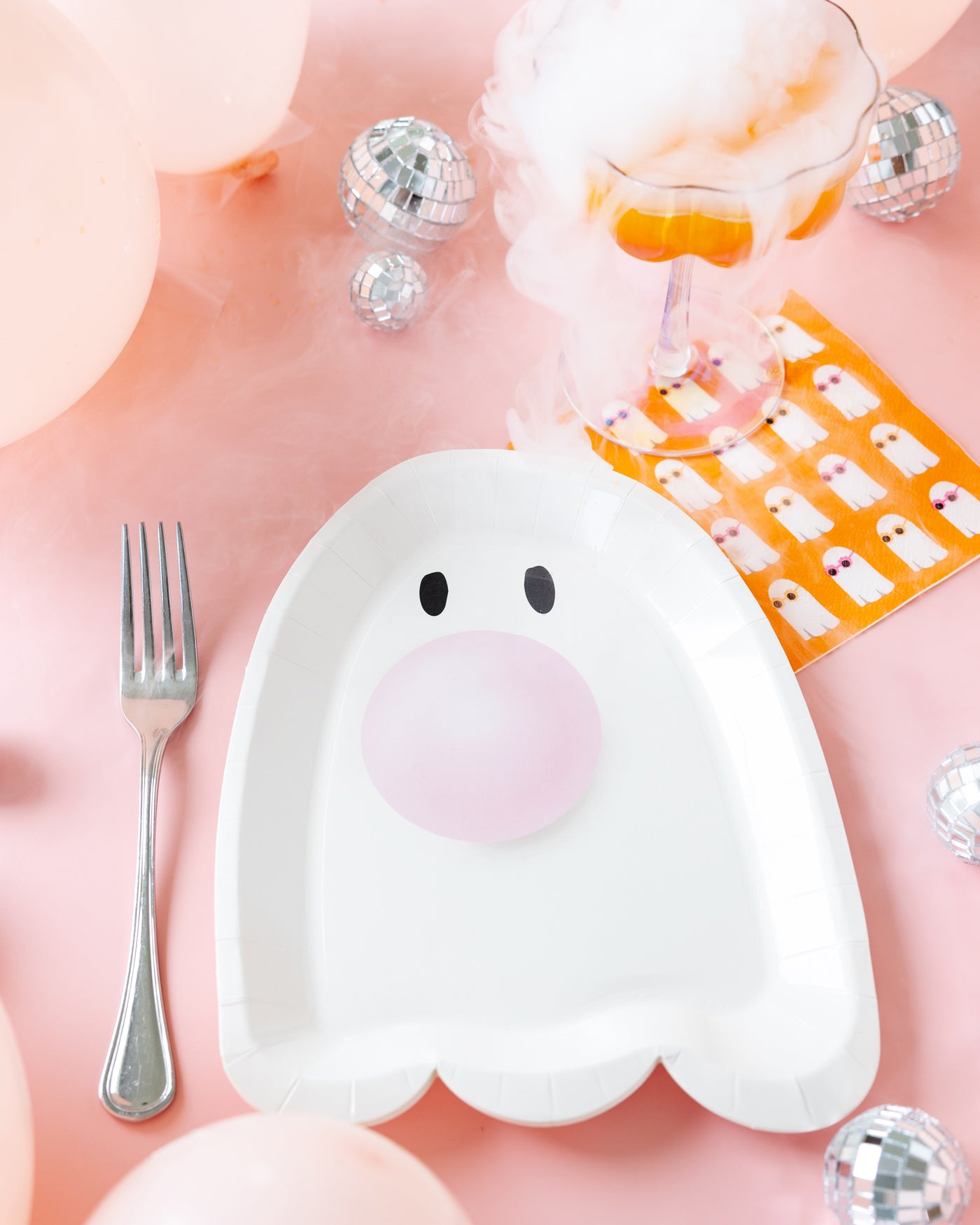 PLPL438 - Bubblegum Ghost Shaped Plate