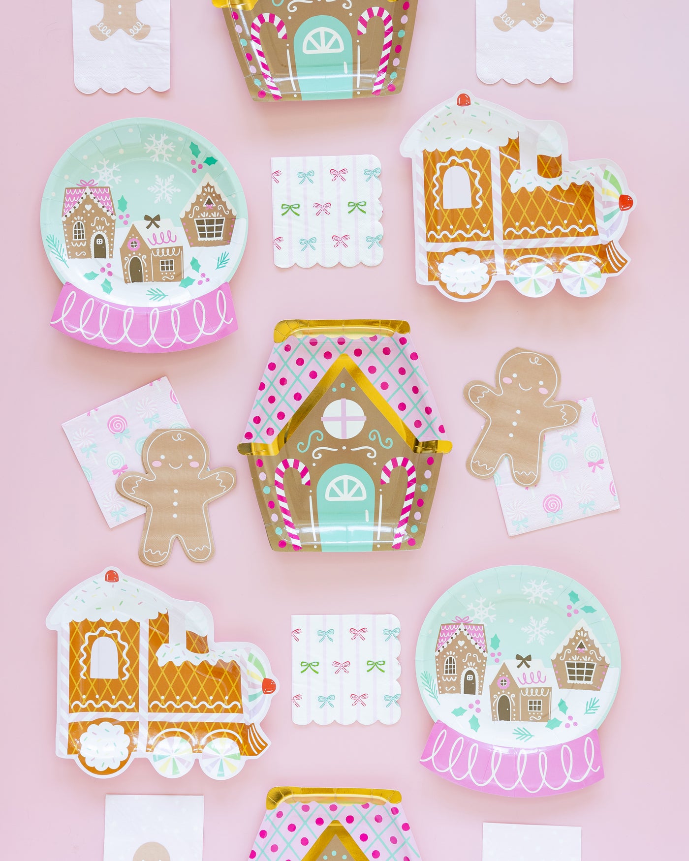 PLPL693 - Gingerbread Train Shaped Plate