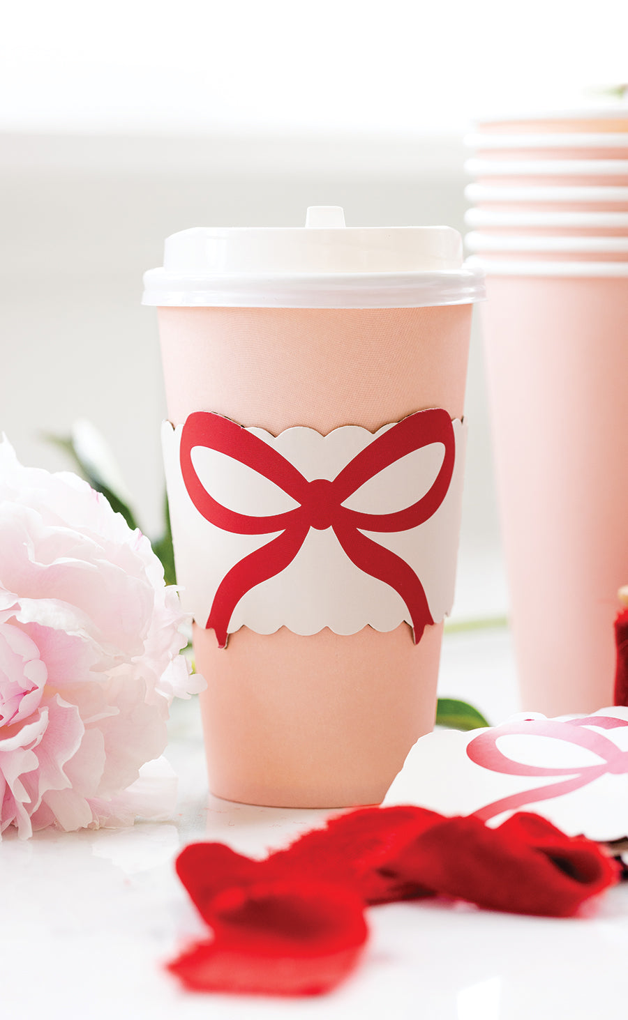 PLTG644J - Red Bow on Pink To Go Cups