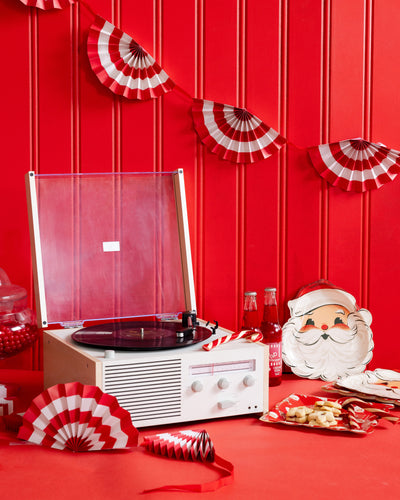 RET1203 - Red & White Fan Bunting Banner