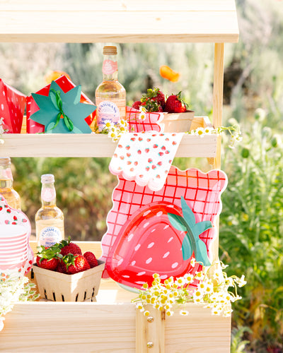 STW1139 - Strawberries Dinner Napkin