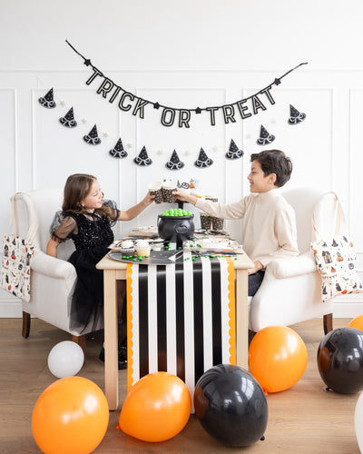 TTS1210 - Tricks & Treats Party Cup