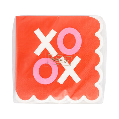 VAL1238 - Scalloped XOXO Cocktail Napkin