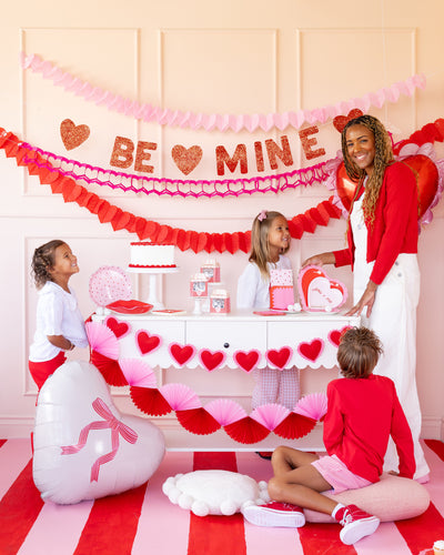 VAL1240 - Scalloped Heart Shaped Plate