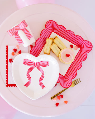 VBW1140 - Tied Bow Heart Plate