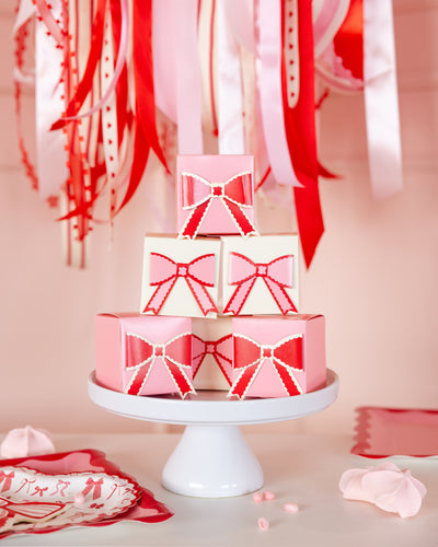 VBW1208 - PInk and Red Bow Treat Boxes
