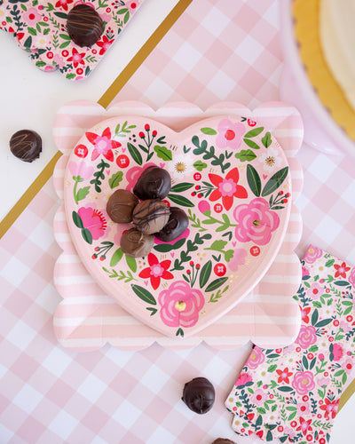 VFL1140 - Floral Heart Plate