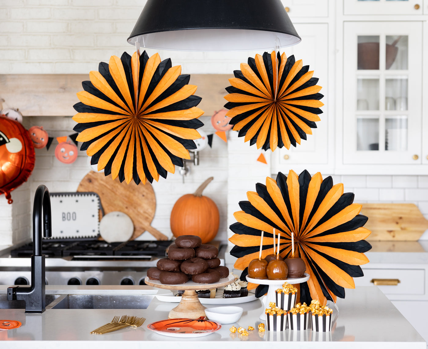 VHP1003 - Vintage Halloween Black and Orange Oversized Tissue Fans
