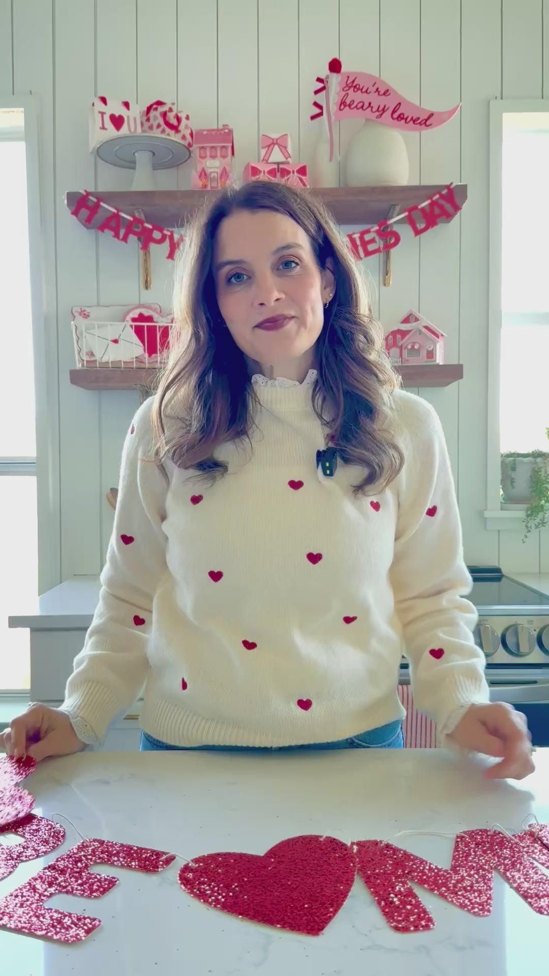 VAL1202 - Be Mine Glitter Banner