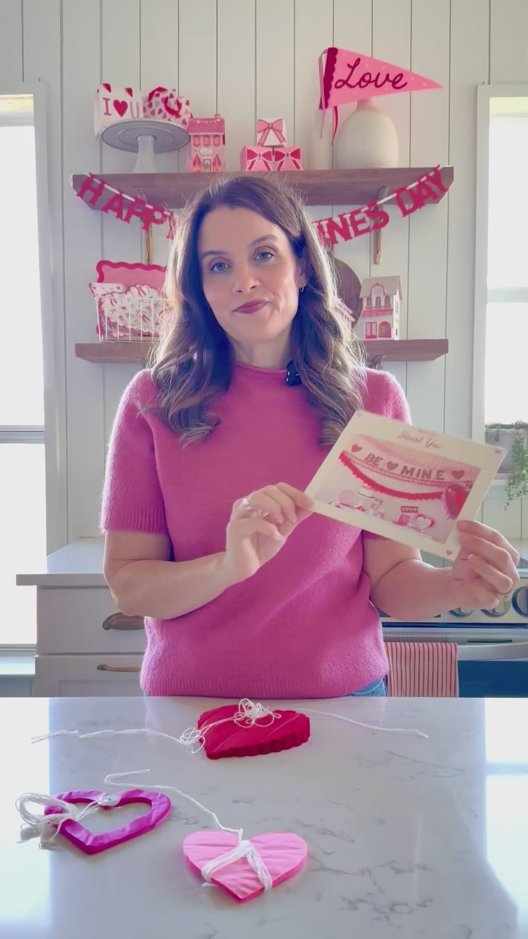 VAL1205 - Triple Heart Tissue Garland