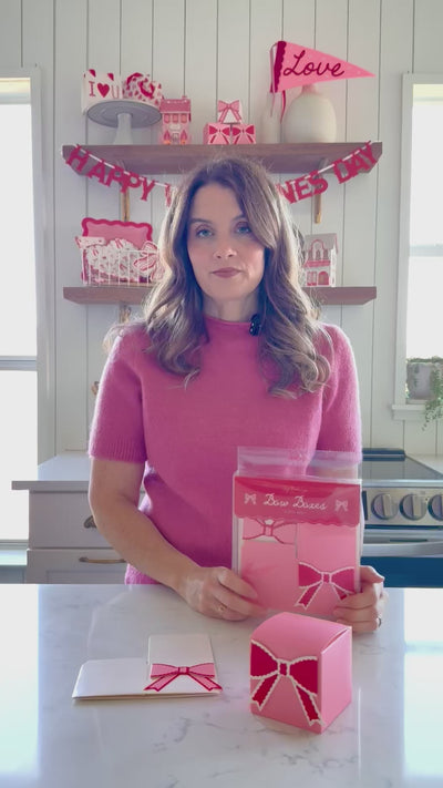 VBW1208 - PInk and Red Bow Treat Boxes