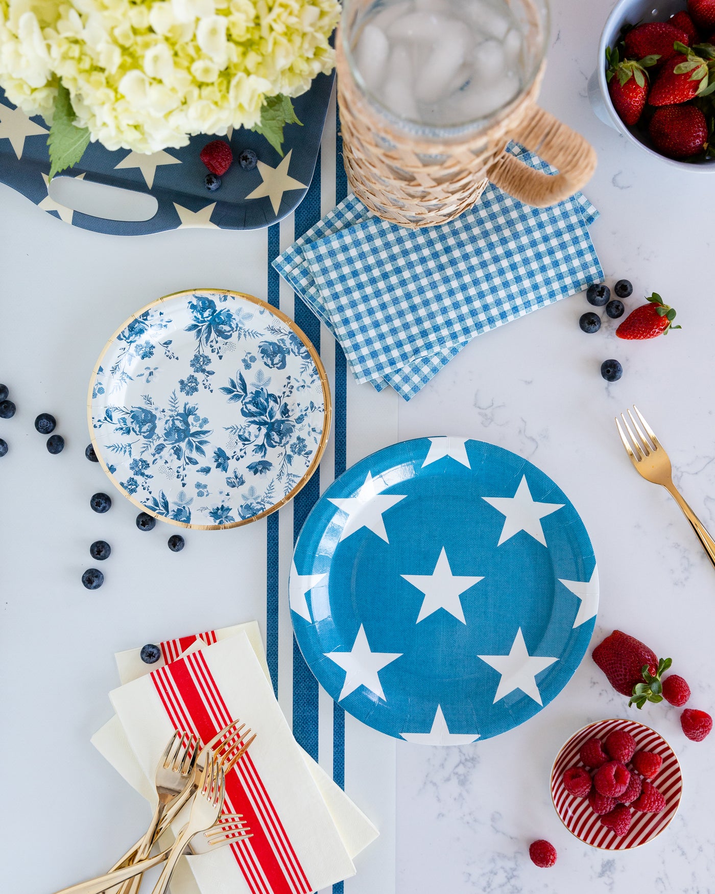 HAM838 - Hamptons Navy Gingham Paper Guest Towel