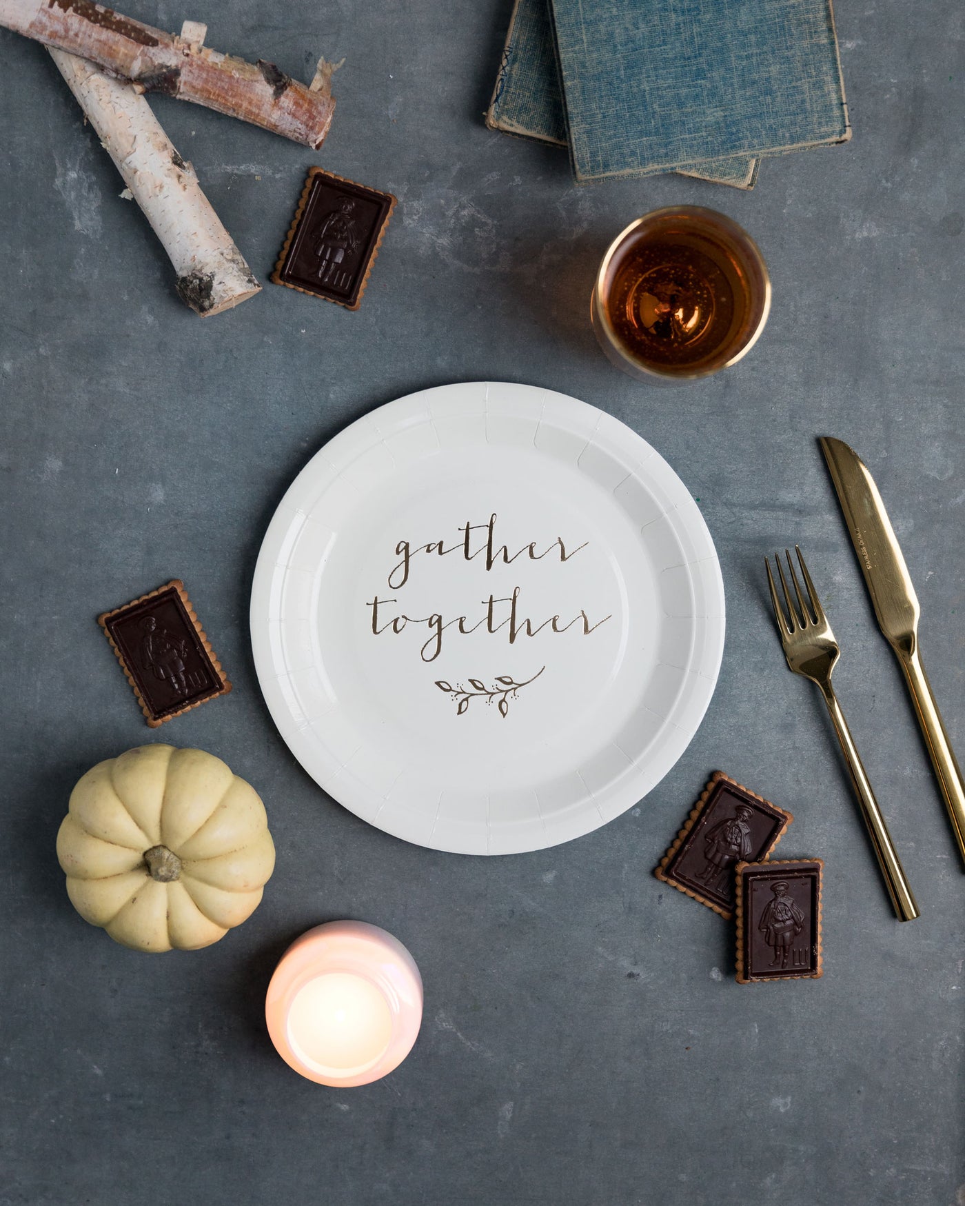 PLHT40B - Gather Together 9" Plate
