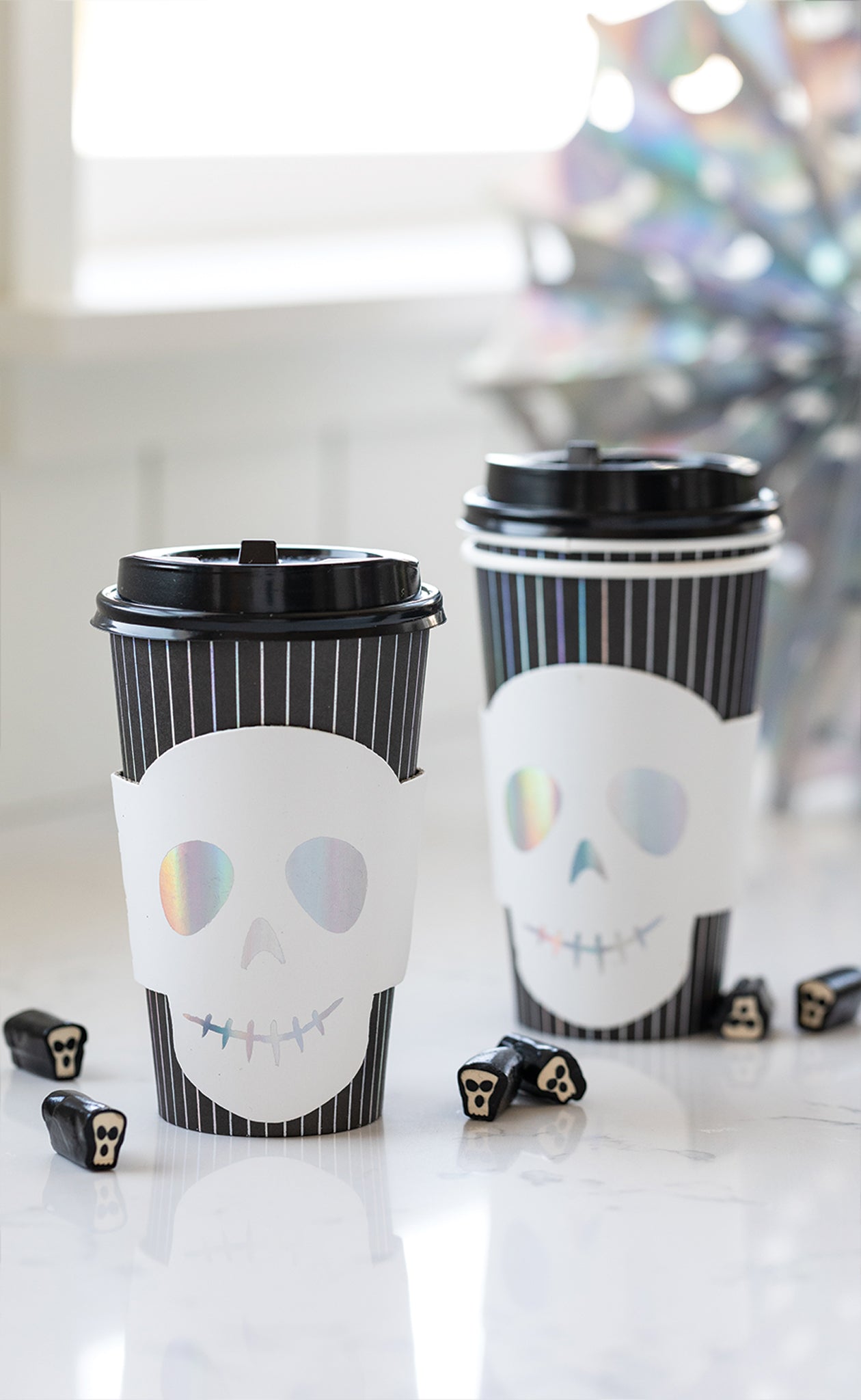 PLLC362 - Holographic Skull To-Go Cups (8ct - 16oz)