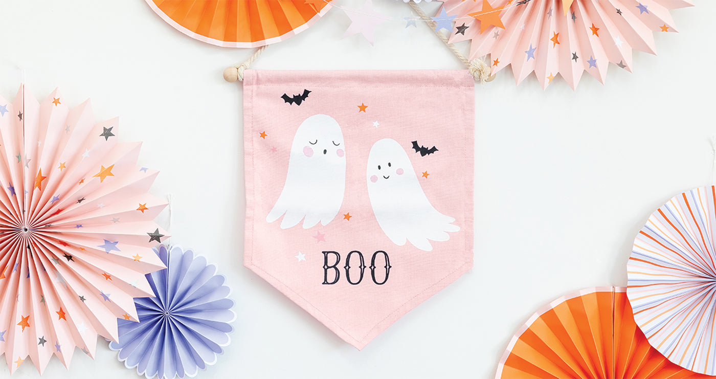 PSH922 -  Trick or Treat Canvas Banner